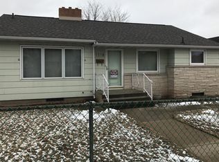 1704 E 9th St, Des Moines, IA 50316