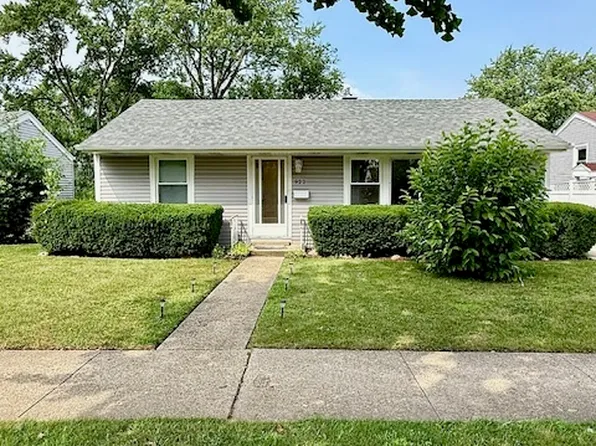 922 S Wolf Rd, Des Plaines, IL 60016