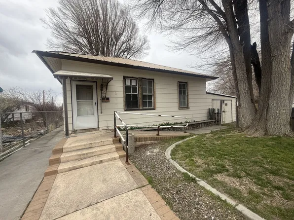 619 3rd St, Wells, NV 89835