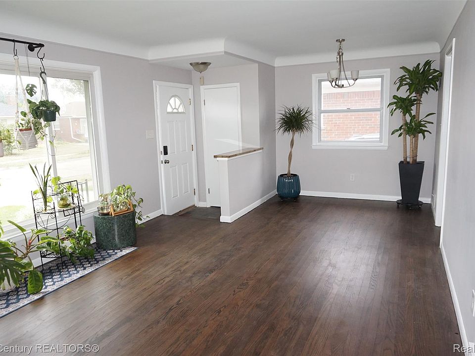 28102 Brush St, photo 5