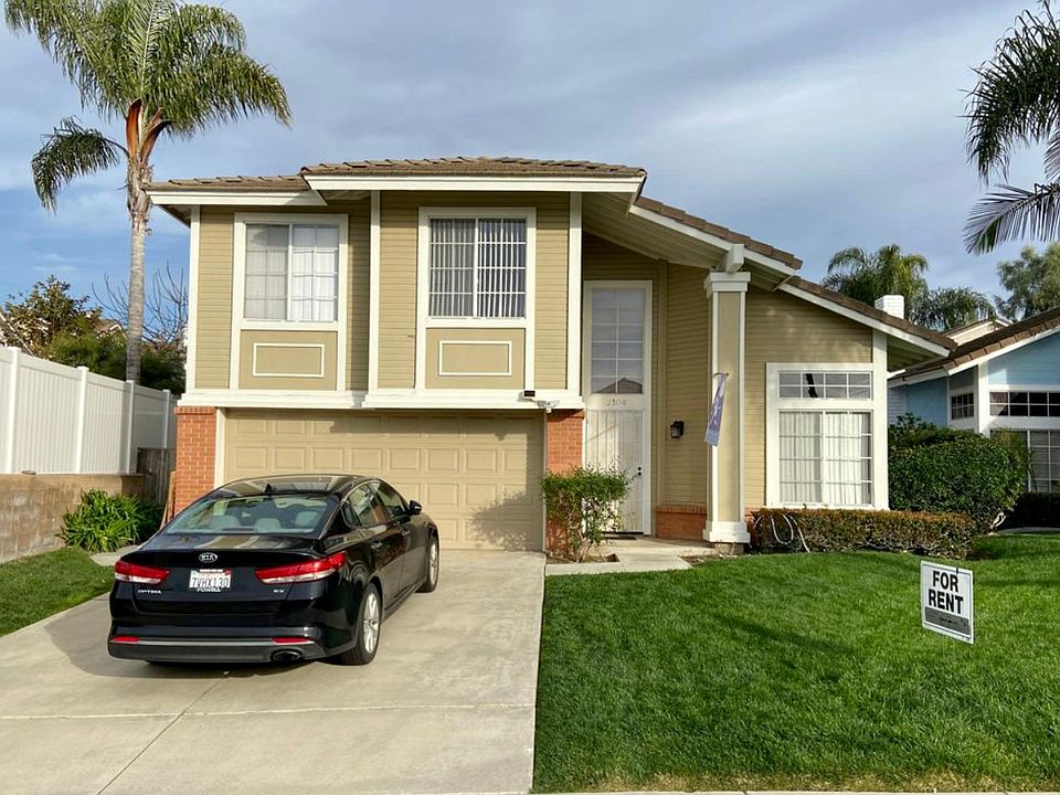 1st image of 2104 Madiera Dr