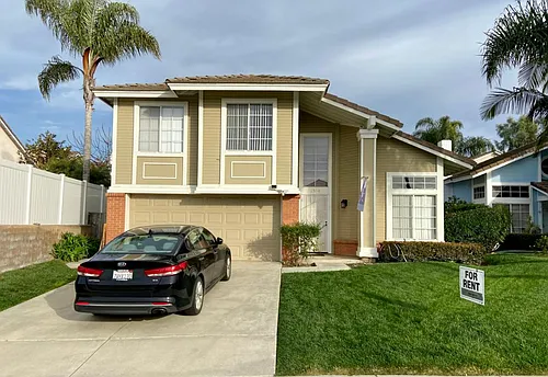 2104 Madiera Dr Photo 1