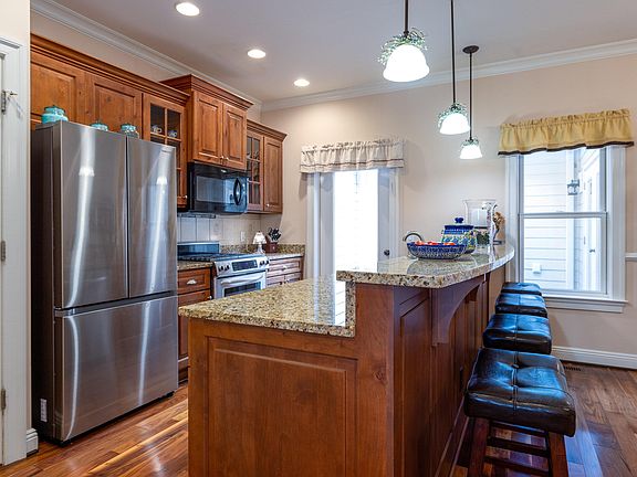 2nd image of 3313 Preston Shore Dr