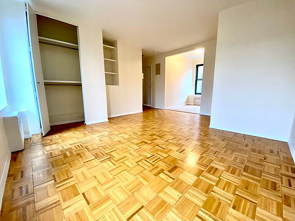 2nd image of 523 E 78th St APT 6A