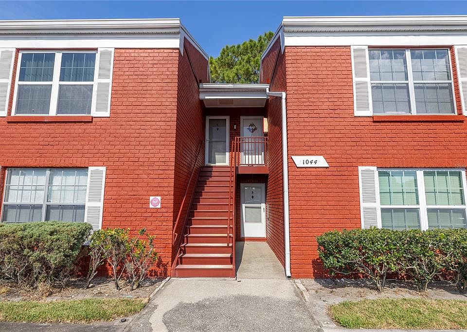 1st image of 1044 82ND TERRACE N #1044A