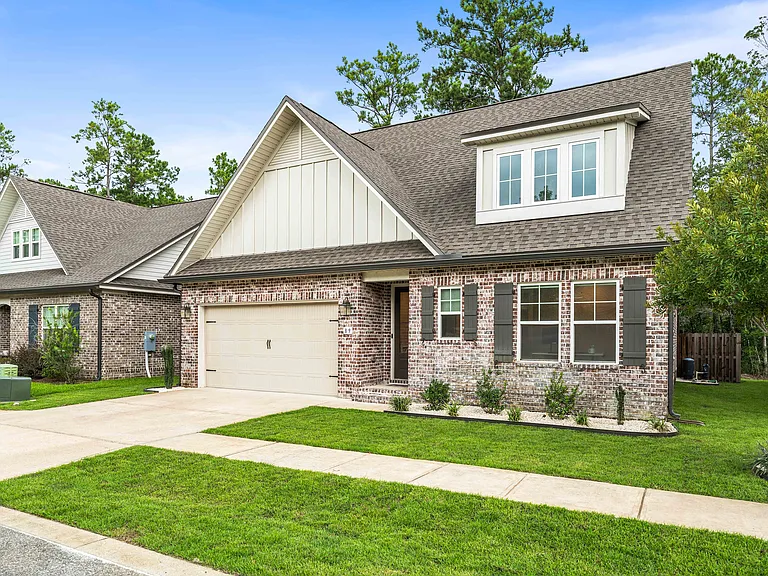 89 Laurel Oaks Dr — Photo 2