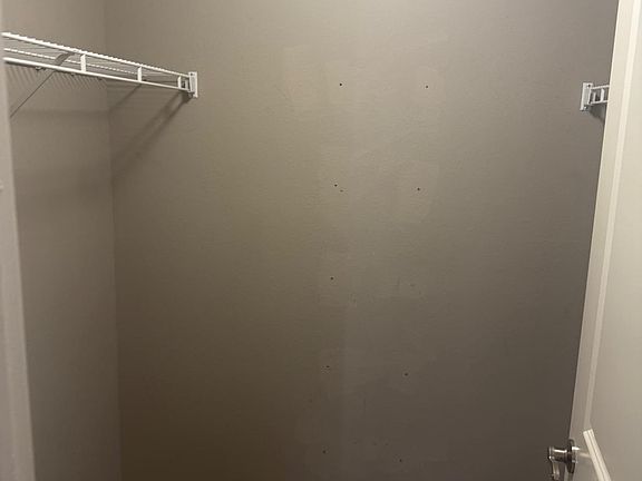 4th image of 5337 Montavia Ln