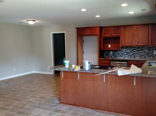 206 Oak Ridge Dr, Byron, GA 31008