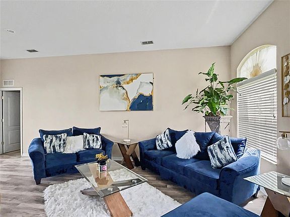 5th image of 8155 WOODVINE CIRCLE
