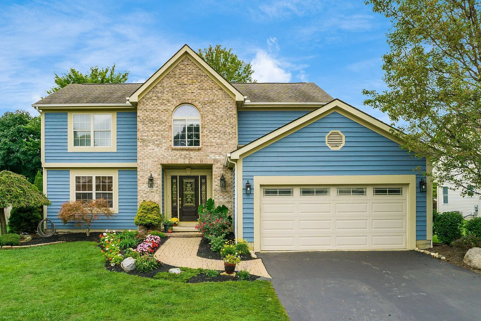 1657 Clayton Ct photo 1