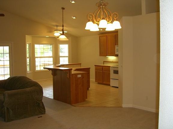 Living to kitchen