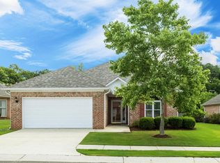 3680 Cedar Creek Cir, Trussville, AL 35173