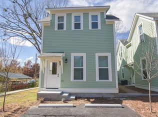 780 S Locust Ave #D, Fayetteville, AR 72701