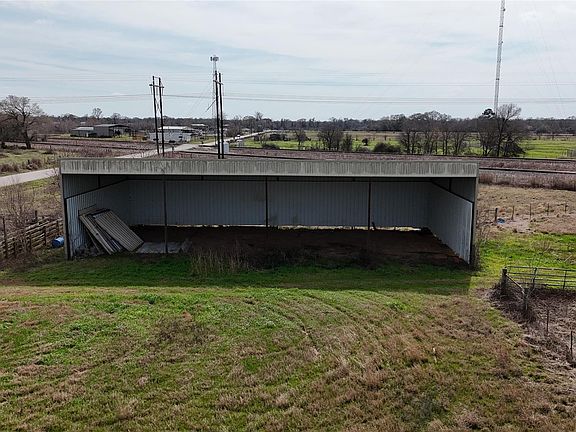 3rd image of 9300 County Road 420