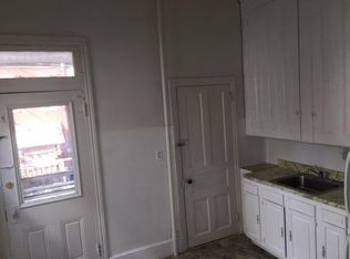 212 N 11th St, Reading, PA 19601
