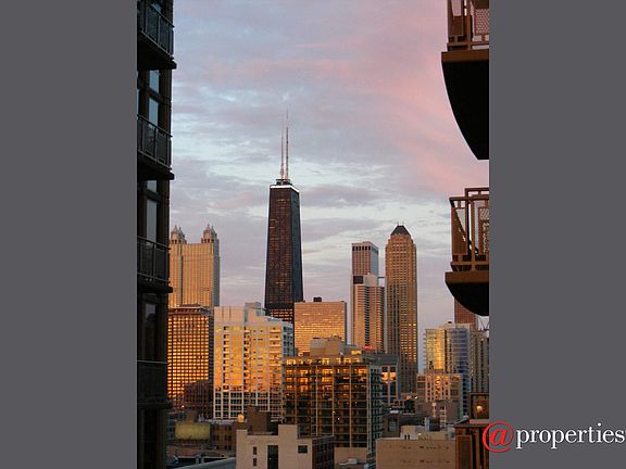 2nd image of 700 N Larrabee St APT 1001