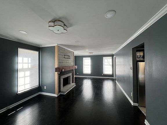 4th image of 11 Wellington Ct