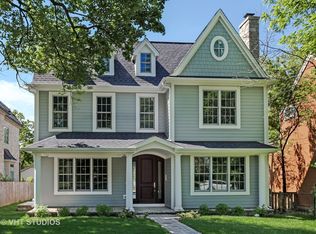 1066 Spruce St, Winnetka, IL 60093