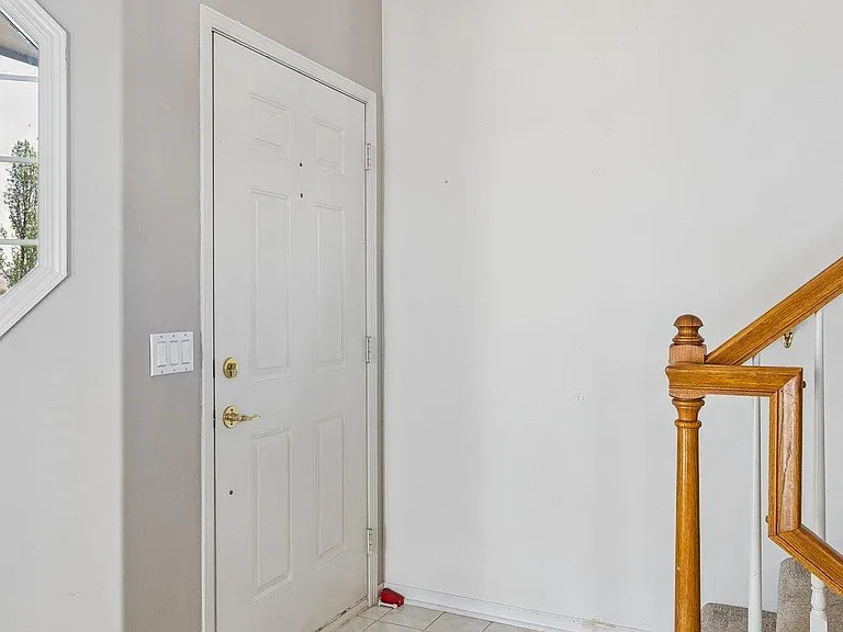 7308 S 155th Ave — Photo 6