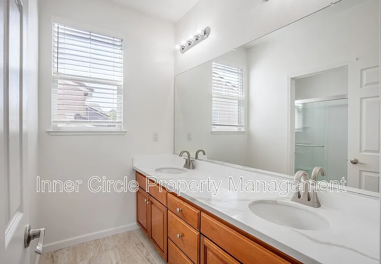 5560 McFarlan Ranch Dr — Photo 25