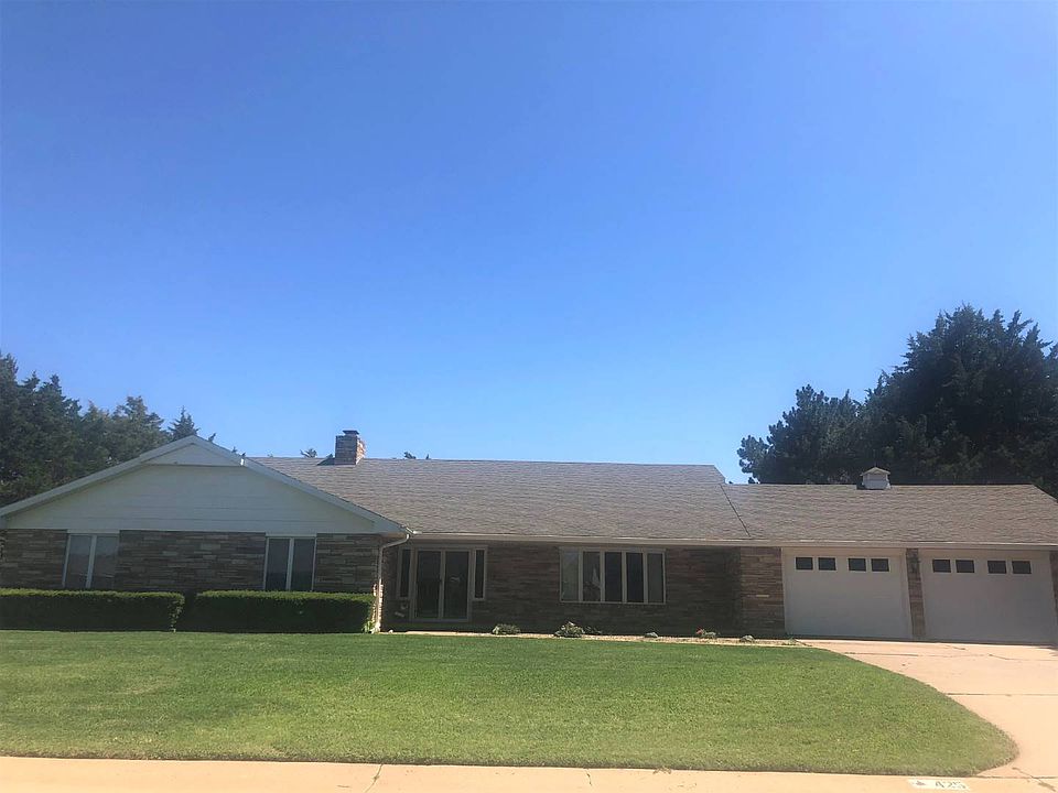 1st image of 425 Myers Dr