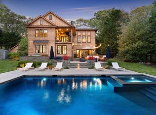 321 Old Montauk Hwy, Montauk, NY 11954
