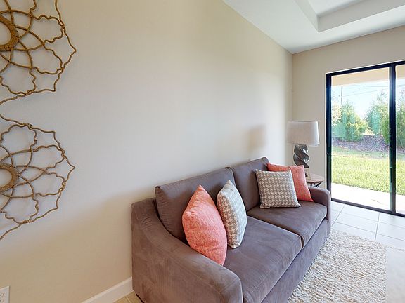5th image of 505 Lago Matisse St