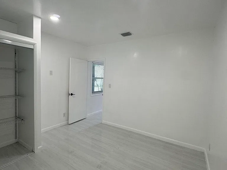 4591 Purdy Ln #8-8-8 — Photo 9