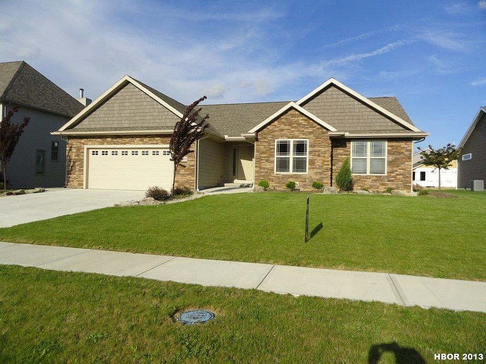 1st image of 609 Palm Dr