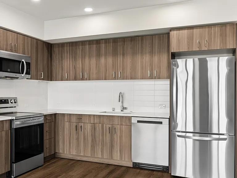 Mosaic Apartments — Photo 41