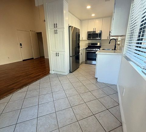 4th image of 18125 American Beauty Dr Unit 166