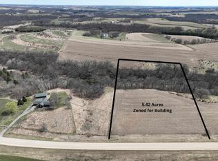 County Rd W, Mineral Pt, WI 53565