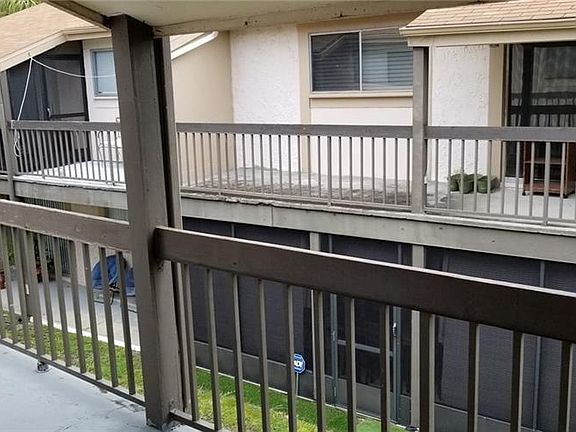 3rd image of 6320 Newtown Cir APT B2
