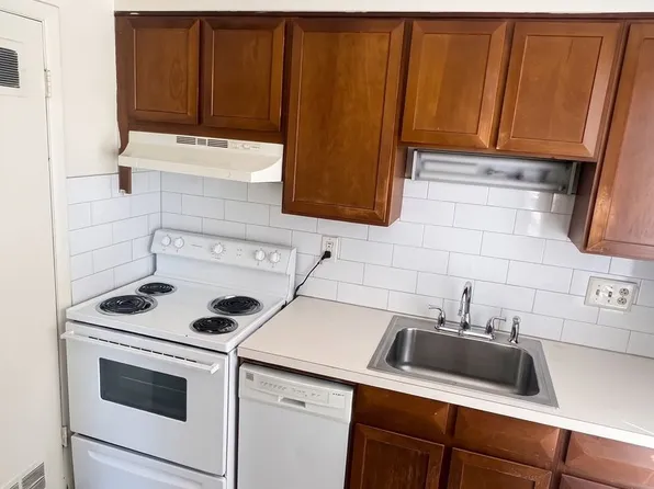 1133 Clarkson St #4, Denver, CO 80218