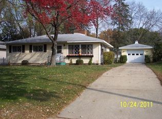 2405 Yellowstone Ave, Portage, WI 53901