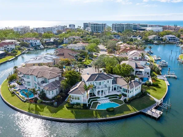 560 HARBOR POINT ROAD, LONGBOAT KEY, FL 34228