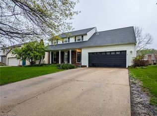 3659 Farnham St NW, North Canton, OH 44720