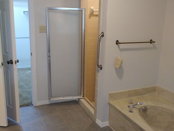 3rd image of 4301 Wild Ivy Ct