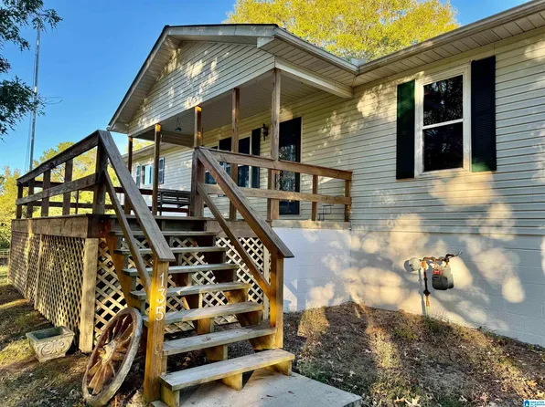 135 Tadlock Dr, Cleveland, AL 35049