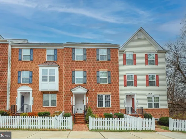 11719 Emerald Green Dr #904C, Clarksburg, MD 20871