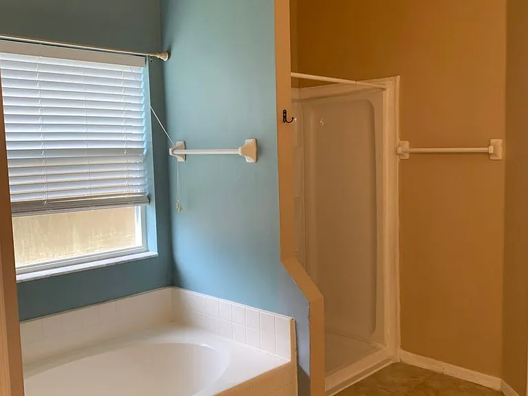 3044 Silver Palm Dr — Photo 15