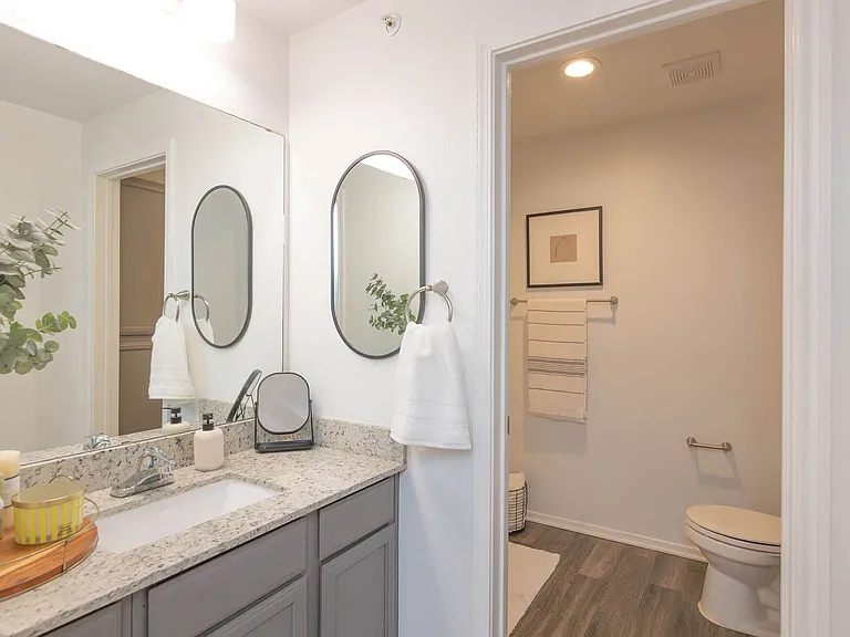 Contigo Westover Hills — Photo 16