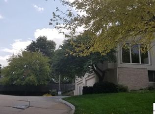 2133 S 46th Ave, Omaha, NE 68106