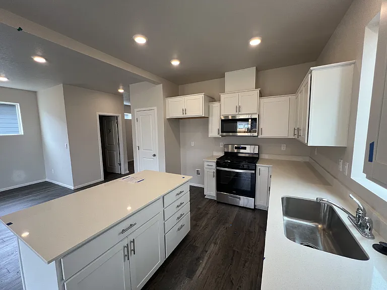 2732 U St — Photo 4