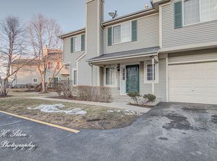 273 Windsor Ct UNIT A, South Elgin, IL 60177