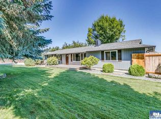 11 Elizabeth Ln, Sequim, WA 98382