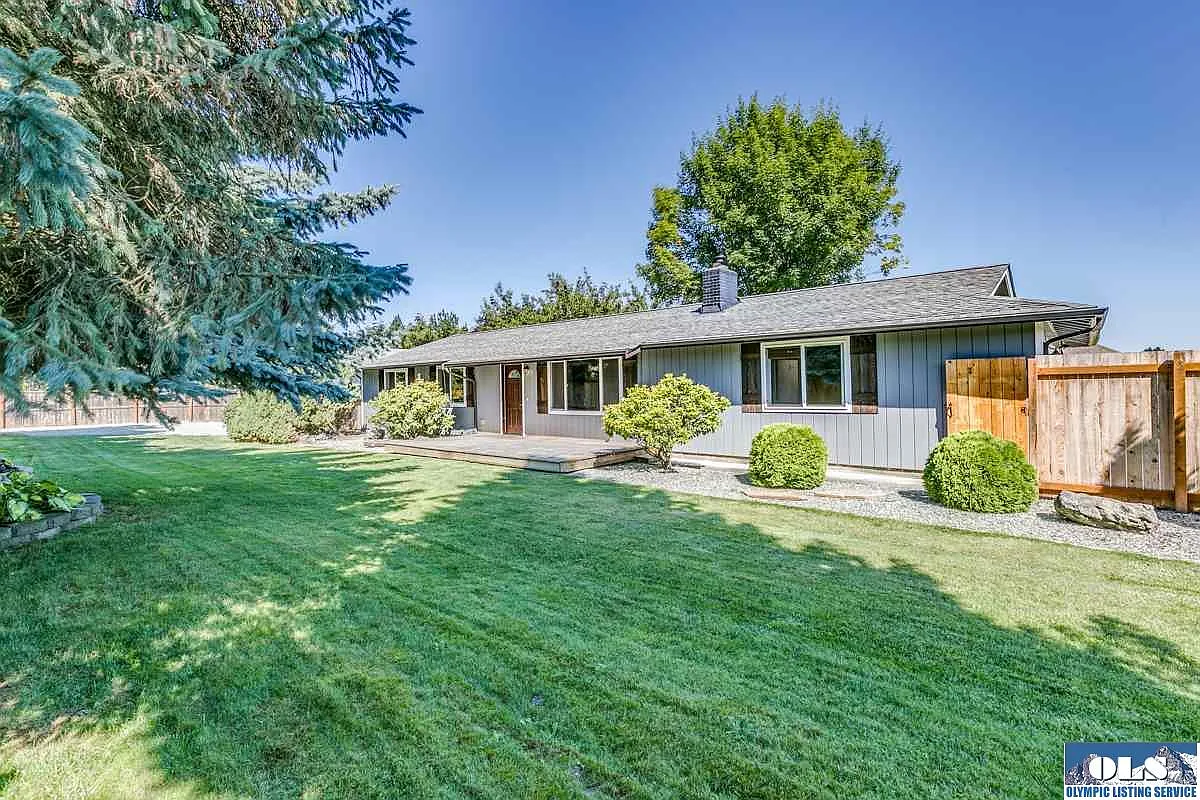 11 Elizabeth Ln photo 1