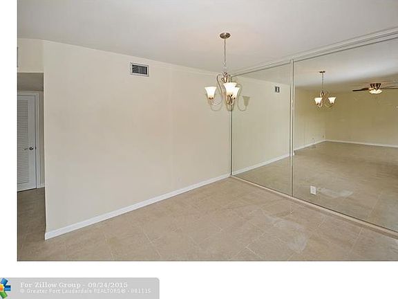 5th image of 935 SE 9th Ave APT 4