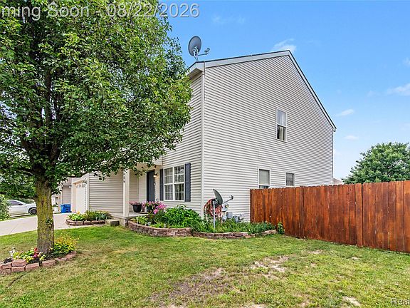 3rd image of 486 Sweet Briar Rdg