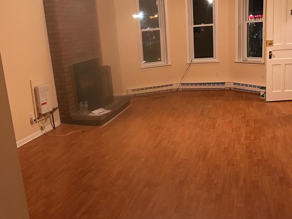 Living Room with Gas Fireplace, fresh paint!